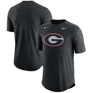 Heathered Black Men's 2017 Breathe Georgia Bulldogs Performance T-shirt